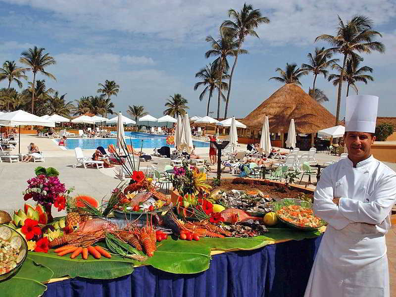 Sunbeach Hotel & Resort Bakau Exteriör bild