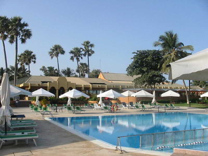Sunbeach Hotel & Resort Bakau Exteriör bild