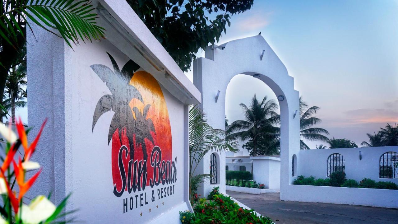 Sunbeach Hotel & Resort Bakau Exteriör bild
